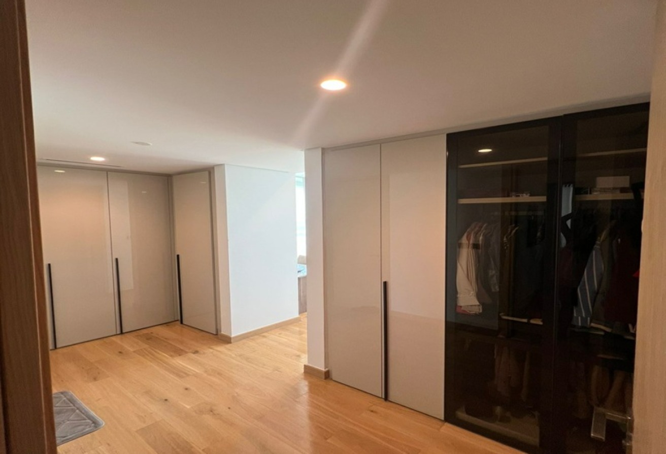 Ready to Move | High Floor | Mangrove View