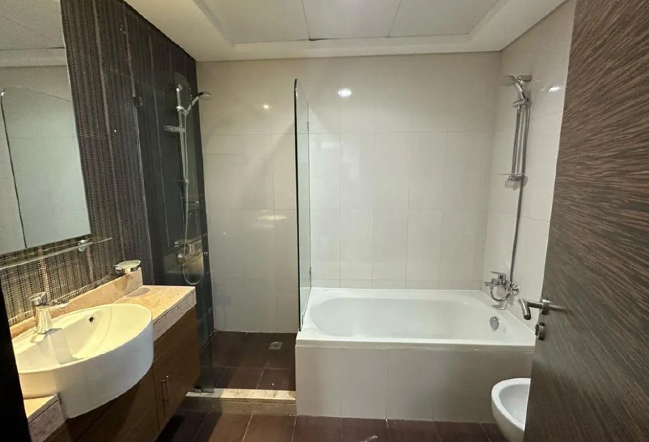 Single Row- Townhouse- Rented till October