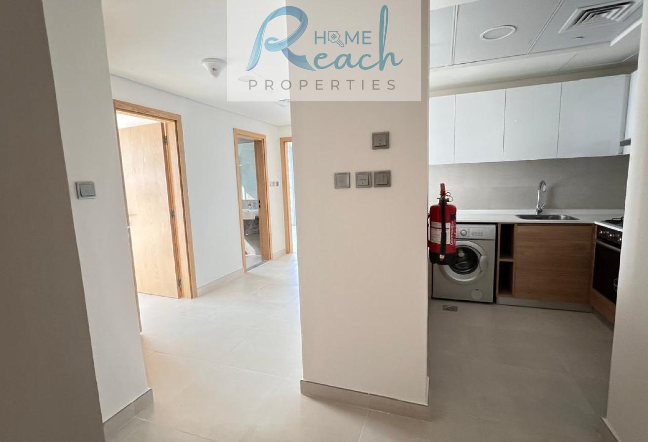 High Floor | City & Waterfront View | Corner Unit